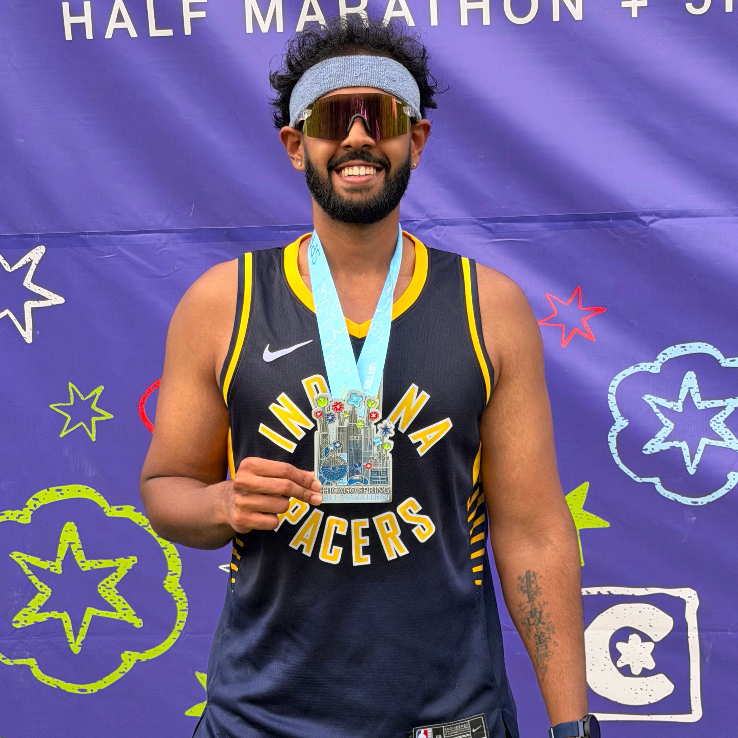 Avinash running in a city race